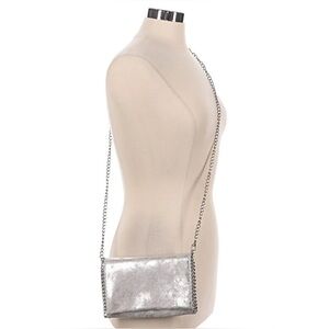 Chelsea28 Metallic Silver Clutch / Chain Crossbody